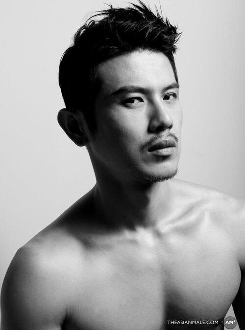 Korean singer Brian Lee